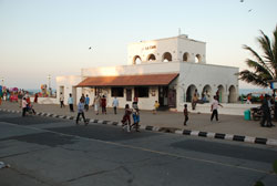 Le Café, avenue Goubert Pondichéry